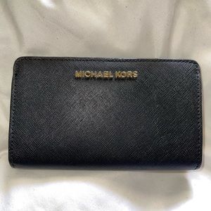 MK wallet